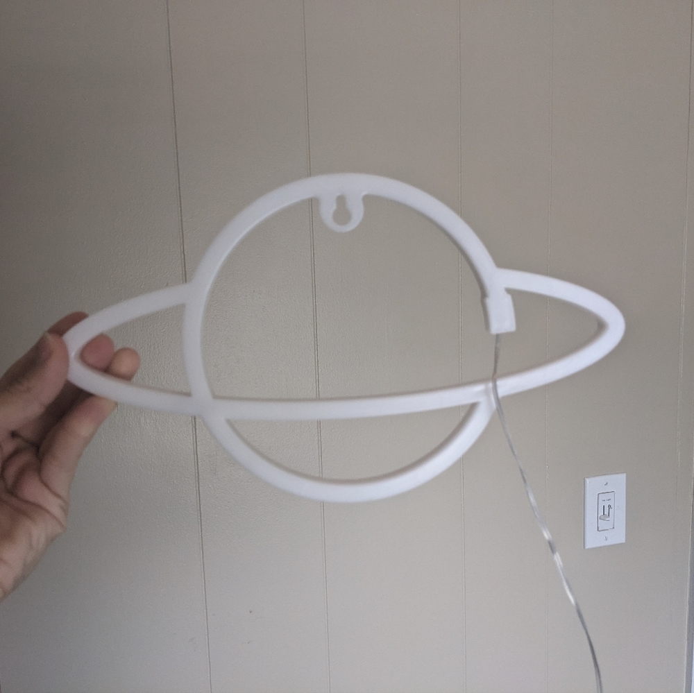 Saturn neon LED light